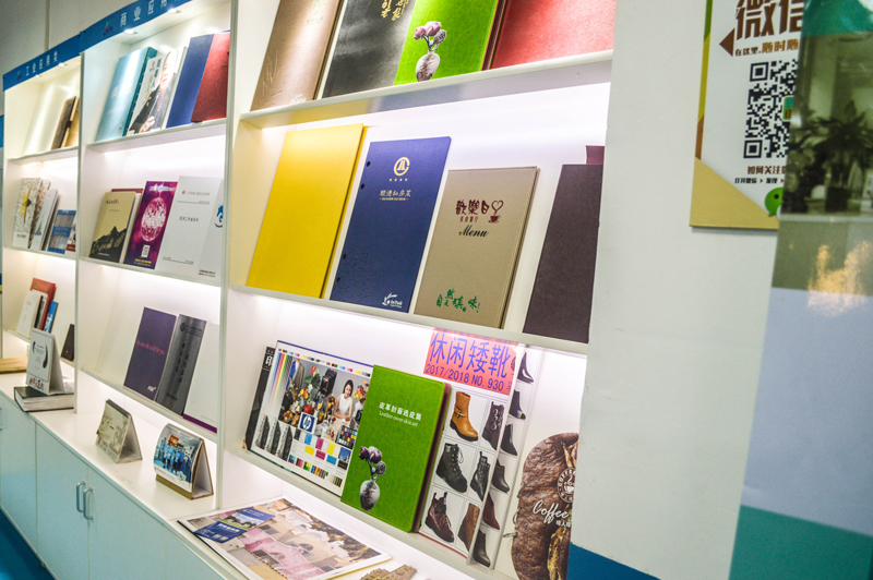 印特麗廣州數(shù)碼快印專注于為客戶提供快速便利的文件印制服務(wù)及數(shù)碼快印相關(guān)衍生服務(wù)，通過網(wǎng)絡(luò)為客戶提供7x24小時服務(wù)和快速物流配送，營業(yè)范圍覆蓋珠三角地區(qū)。